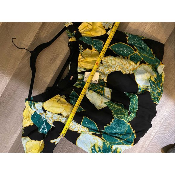 Free People NWT Electric Day Floral Cropped Top Emerald Green Sz Medium, MP $88 - Picture 9 of 11